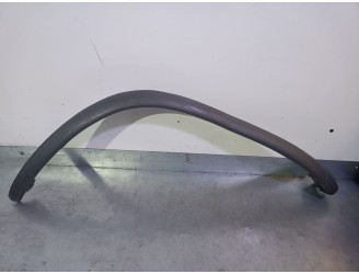 Recambio de aletin trasero izquierdo para nissan terrano ii (r20) 2.7 td 4wd referencia OEM IAM 938270F000 938270F000 