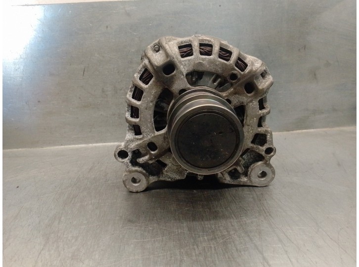 Recambio de alternador para seat leon (5f1) 1.4 16v tsi referencia OEM IAM 04E903021M F000BL07L4 BOSCH