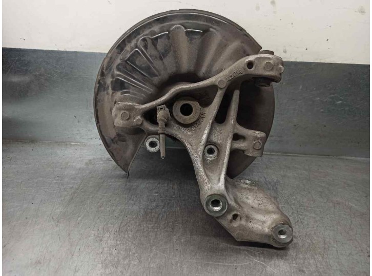 Recambio de mangueta trasera derecha para skoda superb (3v3) active referencia OEM IAM 3Q0505434F  