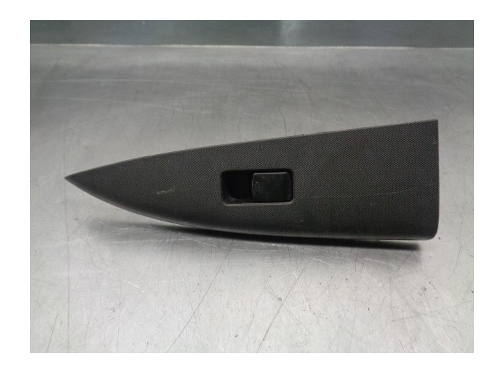 Recambio de mando elevalunas delantero derecho para nissan note (e11e) acenta referencia OEM IAM 809609U00A 25411ED00B 