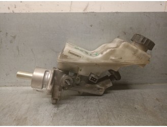 Recambio de bomba freno para toyota avensis sedán (_t25_) 2.2 d-4d (adt251_) referencia OEM IAM 25113479 4720105111 25113479 - 0