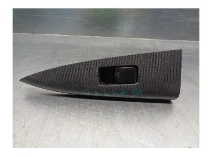 Recambio de mando elevalunas trasero derecho para nissan note (e11e) acenta referencia OEM IAM 829609U10A 25411ED00B 