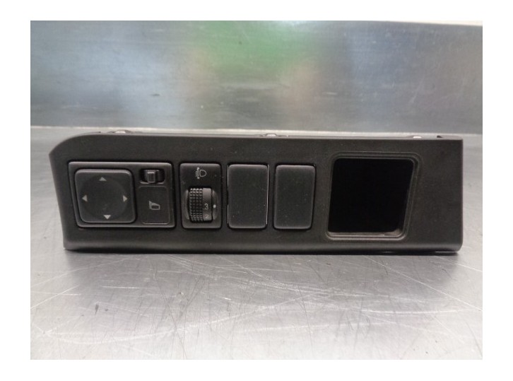 Recambio de mando retrovisor para nissan note (e11e) acenta referencia OEM IAM 684859U100 