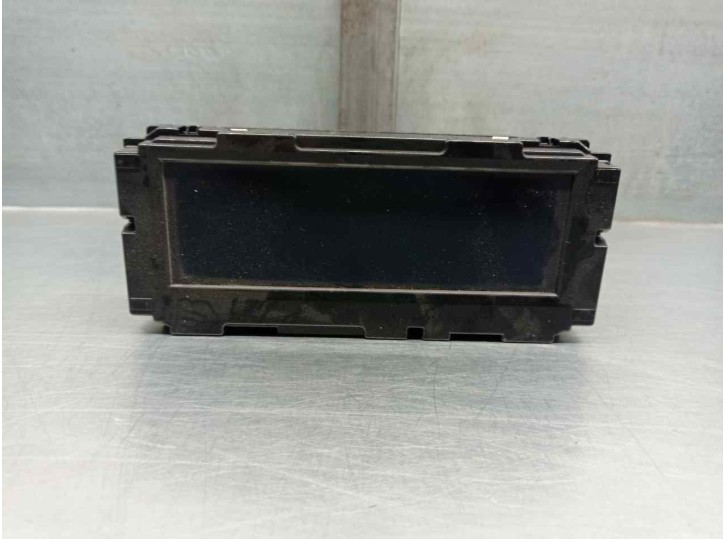 Replacement multifunction display for Opel Astra J Saloon 1.7 16V CDTi OEM IAM reference 13267984 13267984 