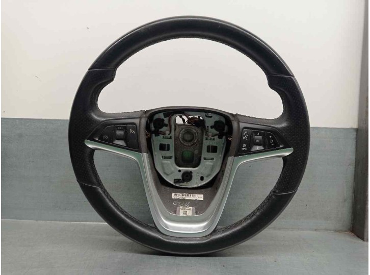 Recambio de volante para opel astra j lim. 1.7 16v cdti referencia OEM IAM 13317858  