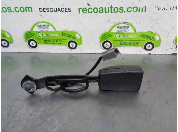 Recambio de enganche cinturon para mazda 3 lim. (bl) 2.2 turbodiesel cat referencia OEM IAM BBN9 