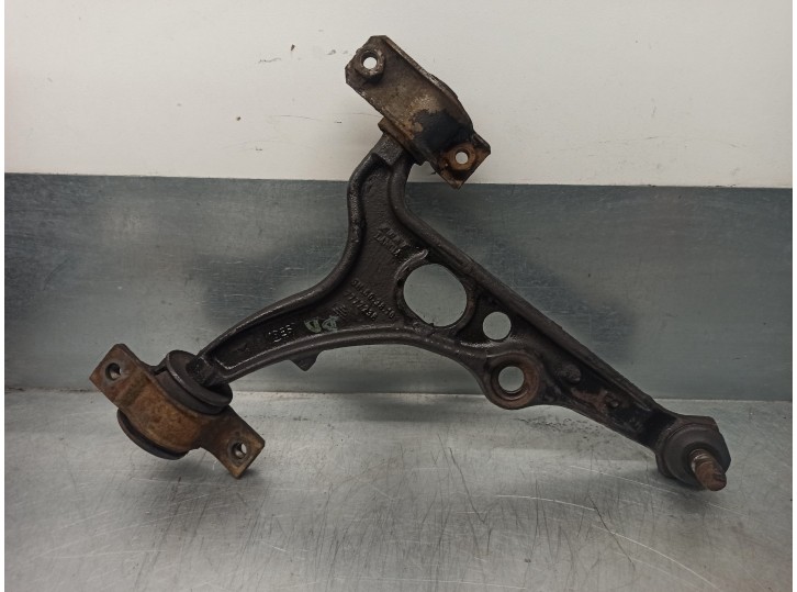 Replacement front right lower suspension arm for Lancia Dedra berl. 1.9 turbodiesel OEM IAM reference 7777238 