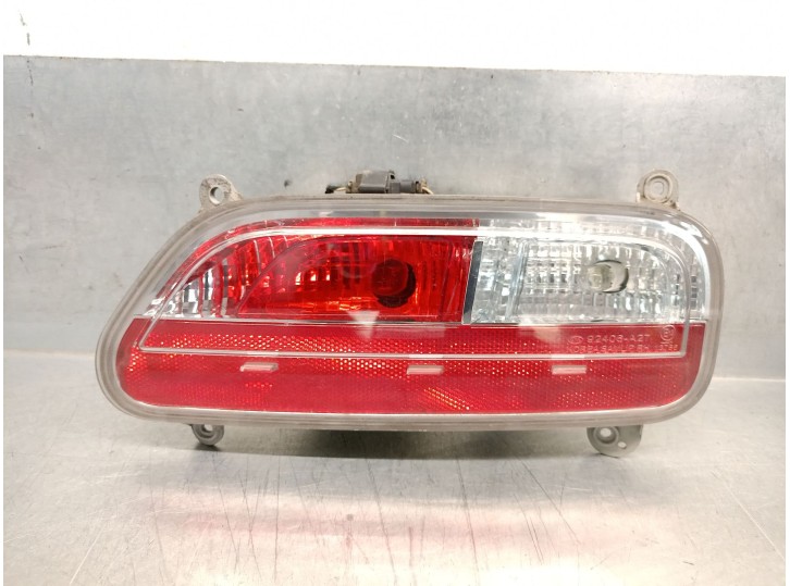 Recambio de faro antiniebla trasero derecho para kia cee´d (jd) 1.6 crdi 136 referencia OEM IAM 92406A2700  