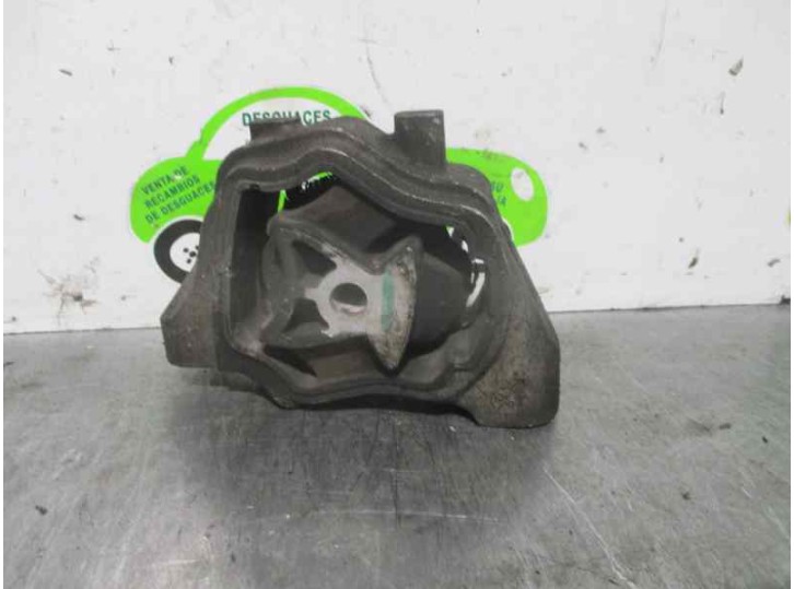 Replacement engine mount for Volvo S60 Saloon 2.0 Diesel CAT OEM IAM reference TR8070M18 