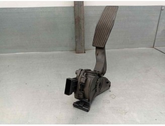 Replacement pedal potentiometer for Opel Astra J lim. 1.7 16V CDTI OEM IAM reference 13252702 6PV00976507 GM