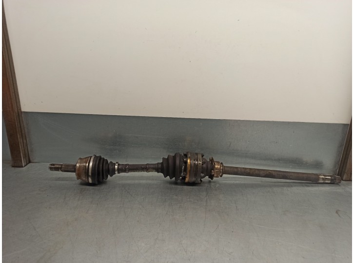 Recambio de transmision delantera derecha para lancia dedra berl. 1.9 turbodiesel referencia OEM IAM 7657812  