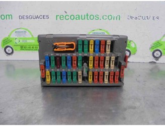 Replacement relay/fuse box for Peugeot 406 saloon (S1/S2) 1.8 CAT OEM IAM reference 9459288180 