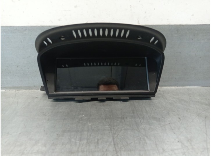 Recambio de pantalla multifuncion para bmw 5 touring (e61) 525 d referencia OEM IAM 256D2 LTLINUXCCC