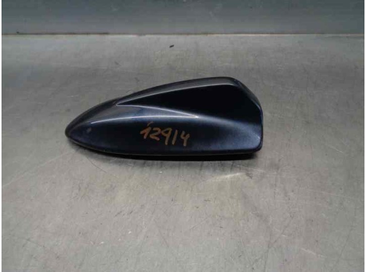 Recambio de antena para volvo v50 familiar 2.0 diesel cat referencia OEM IAM 39850351 