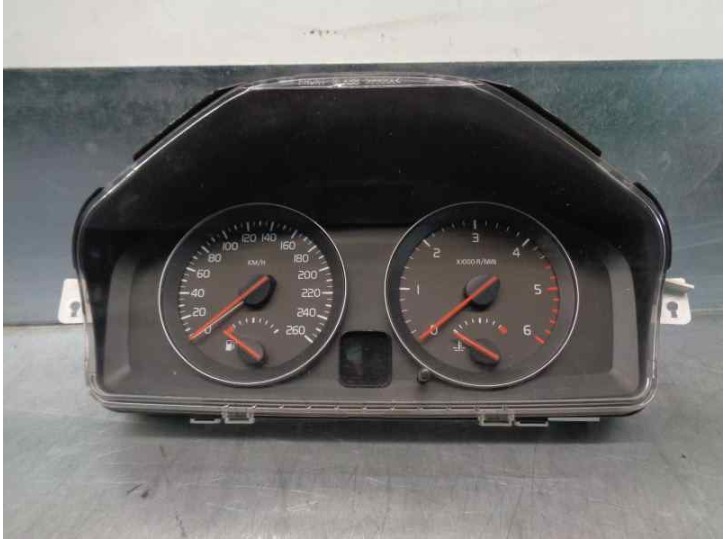 Recambio de cuadro instrumentos para volvo v50 familiar 2.0 diesel cat referencia OEM IAM 30765310 69199420T 