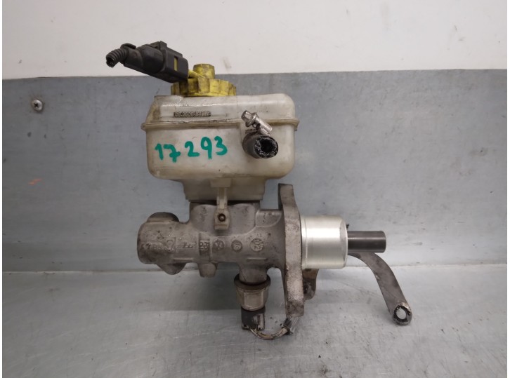 Recambio de bomba freno para volkswagen golf iv berlina (1j1) 1.6 16v referencia OEM IAM 1J1611301B 03350884591 