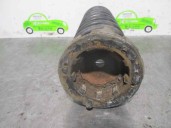 Replacement suspension spring for Jeep Grand Cherokee (WJ/WG) 2.7 CRD CAT OEM IAM reference 52088268 