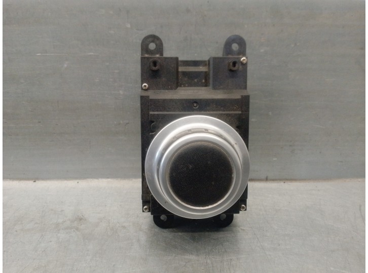 Recambio de mando multifuncion para bmw serie 5 touring (e61) 2.0 turbodiesel cat referencia OEM IAM 6944884 6944884 