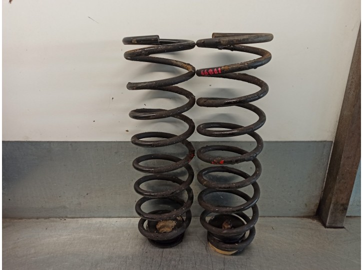 Recambio de muelle amortiguacion para volvo serie 740 berlina/familiar 2.3 referencia OEM IAM 1329822 