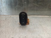 Replacement right front window switch for Opel Zafira A 2.0 DTI OEM IAM reference 90561388 13363100 