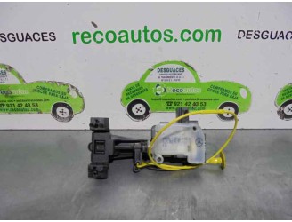 Recambio de motor tapa deposito combustible para mercedes-benz clase m (w164) 4.0 cdi referencia OEM IAM A2518200197  