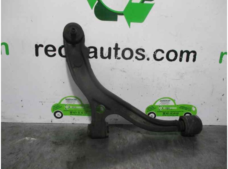 Recambio de brazo suspension inferior delantero derecho para chrysler grand voyager (rg) 2.5 referencia OEM IAM 04694972AA 