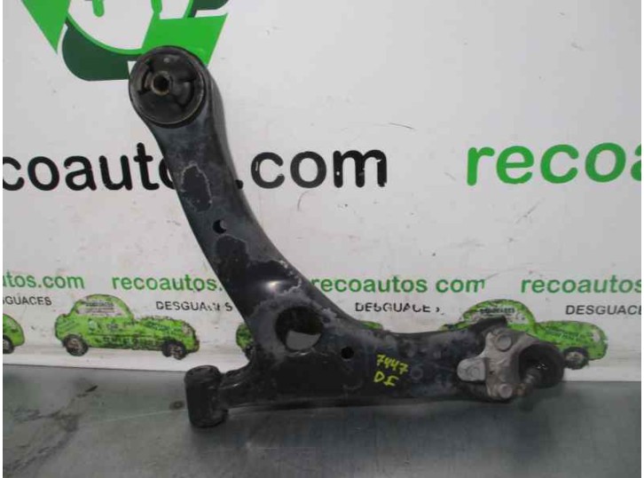 Recambio de brazo suspension inferior delantero izquierdo para toyota corolla verso (r1) 1.8 16v cat referencia OEM IAM 