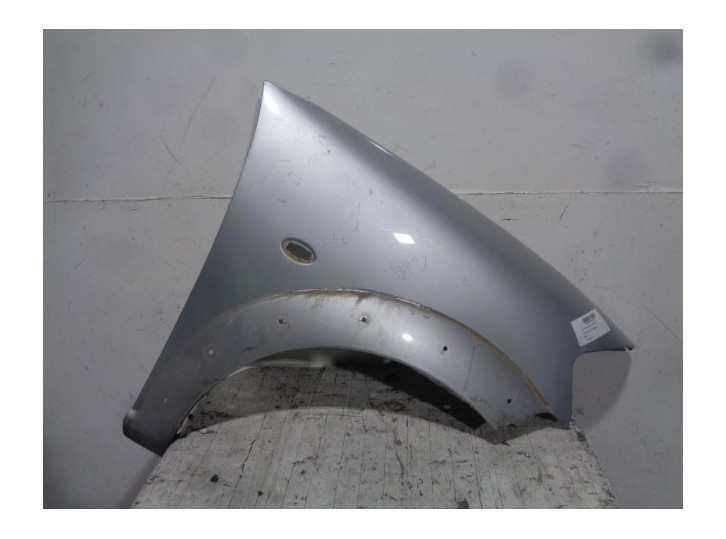 Recambio de aleta delantera derecha para citroën c3 1.6 hdi audace referencia OEM IAM 7841Q7 GRIS 