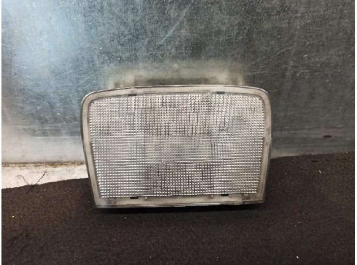 Recambio de luz interior para opel tigra twin top 1.3 16v cdti cat (z 13 dt / ln9) referencia OEM IAM 273893313 