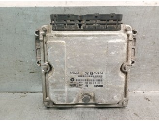 Recambio de centralita motor uce para chrysler voyager iv (rg, rs) 2.5 crd referencia OEM IAM P04727661A P04727661A 0281010290 B