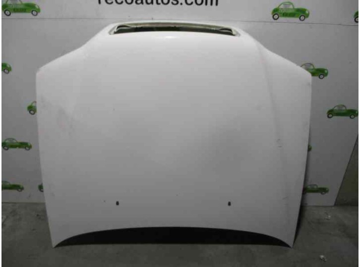 Recambio de capot para volvo v40 familiar 1.8 16v cat referencia OEM IAM 30621340 BLANCO 