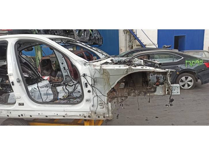 Recambio de punta chasis delantera para bmw serie 5 berlina (g30) 2.0 16v turbodiesel referencia OEM IAM 7430952 CORTE CARROCERI