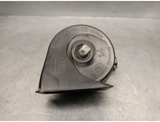 Recambio de claxon para volvo v40 hatchback (525) d3 referencia OEM IAM 32237982  