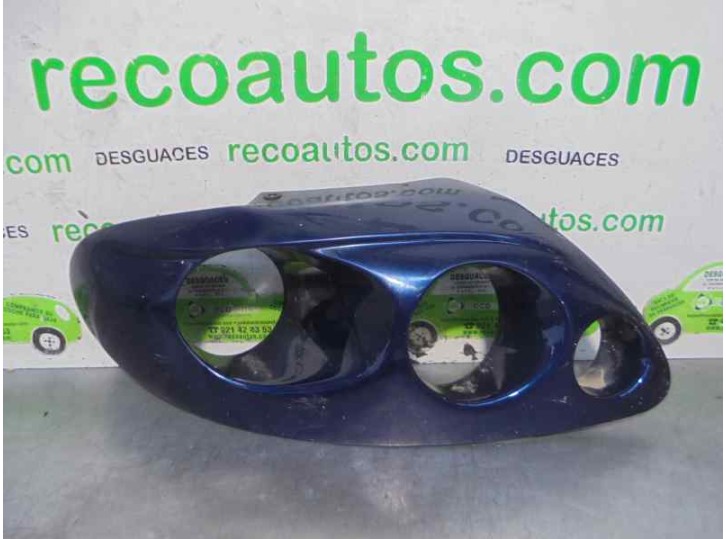 Recambio de molduras delanteras para chrysler grand voyager (rg) 2.5 referencia OEM IAM RQ65TRMAD 