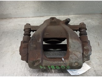 Recambio de pinza freno delantera izquierda para toyota verso 2.0 d-4d cat referencia OEM IAM 4775002361 Y04302 BOSCH