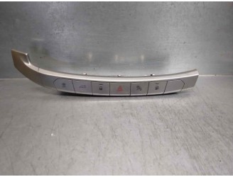 Replacement hazard warning switch for Fiat Tipo II (357) FAM Easy OEM IAM reference 07356568140 20281455 