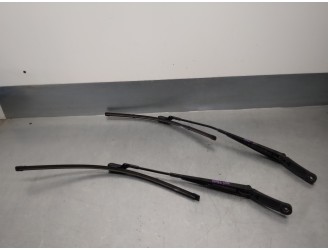 Recambio de brazo limpia delantero izquierdo para volkswagen tiguan (5n2) 2.0 tdi referencia OEM IAM 5N1955409 