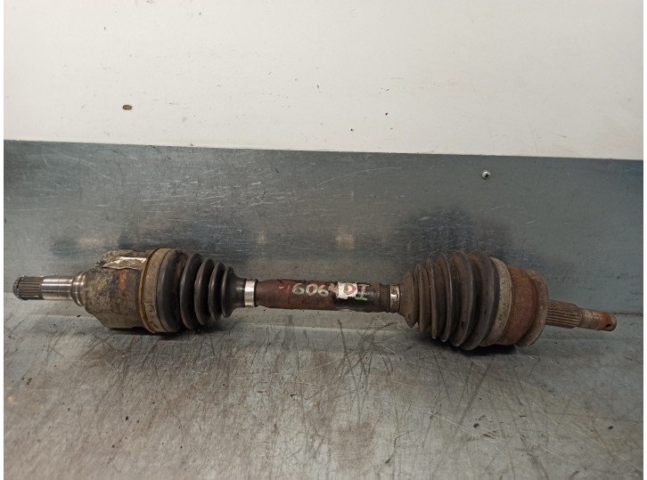 Recambio de transmision delantera izquierda para chrysler voyager (gs) 2.4 referencia OEM IAM 4808135  