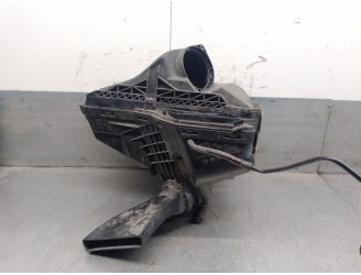 Recambio de carcasa filtro de aire para audi a4 b8 (8k2) 2.0 tdi referencia OEM IAM 8K0133837T 8K0133837BF 