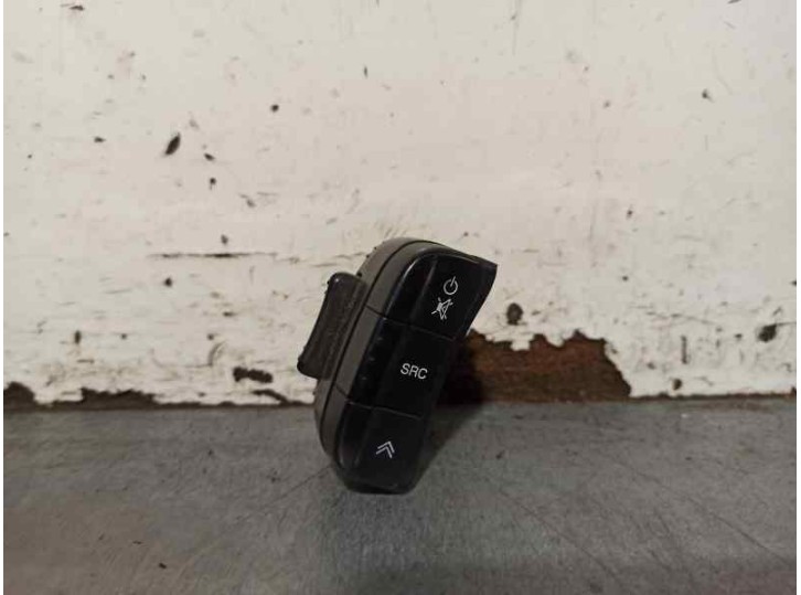 Recambio de mando volante para chevrolet nubira wagon 2.0 diesel cat referencia OEM IAM   