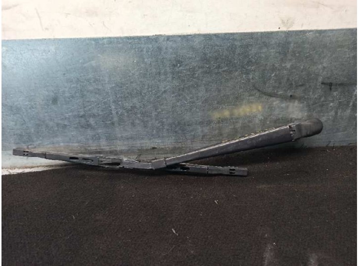 Recambio de brazo limpia trasero para peugeot partner (s1) 1.9 diesel referencia OEM IAM 6429L3  