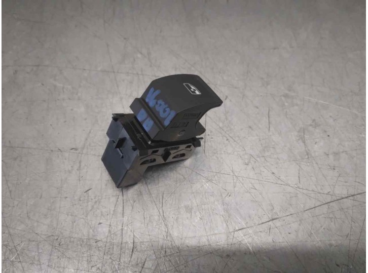 Recambio de mando elevalunas delantero derecho para skoda karoq (nu) 125 aniversario referencia OEM IAM 5G0959855K  