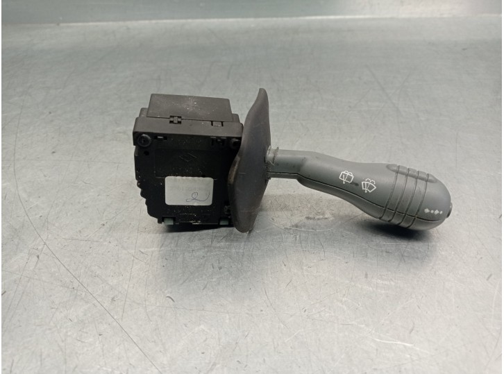 Recambio de mando limpia para renault twingo (co6) 1.2 alize referencia OEM IAM 7701054306 