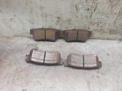 Replacement brake pads for Hyundai Trajet (FO) 2.0 CRDi GLS OEM IAM reference 