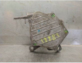 Recambio de depresor freno / bomba vacio para toyota avensis berlina (t25) 2.2 d-4d cat referencia OEM IAM 293000R010 293000R010