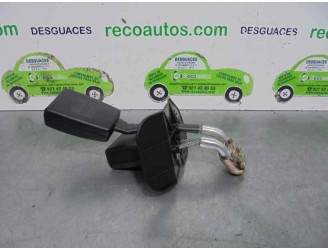 Replacement seat belt buckle for Audi A4 sedan (8EC) 2.0 TDI OEM IAM reference 8E085773901C 