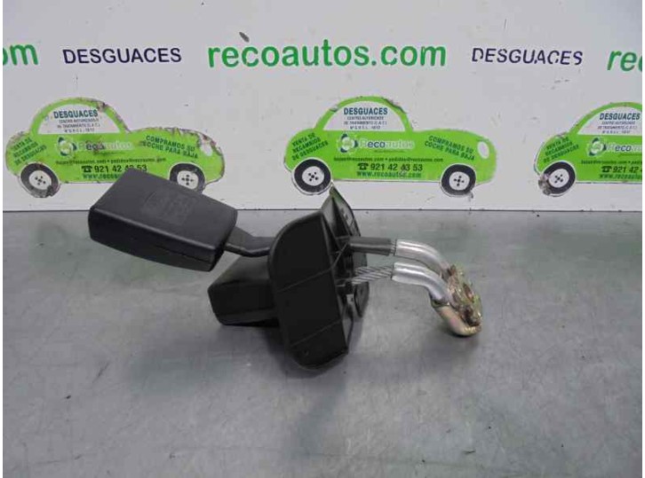 Replacement seat belt buckle for Audi A4 sedan (8EC) 2.0 TDI OEM IAM reference 8E085773901C 