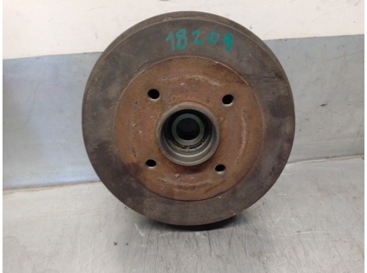 Replacement left rear steering knuckle for Citroën Xsara Saloon 2.0 HDi CAT (RHY / DW10TD) OEM IAM reference 374872 