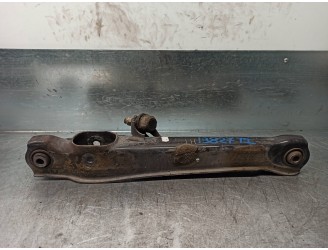 Recambio de brazo suspension inferior trasero izquierdo para mitsubishi space star (dg0) 1.9 di-d cat referencia OEM IAM 