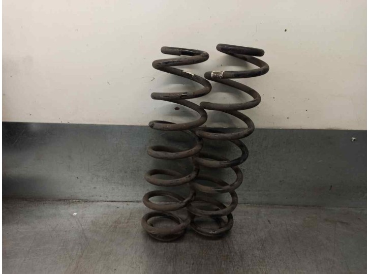 Recambio de muelle amortiguacion para skoda superb (3v3) active referencia OEM IAM 3Q0511115 